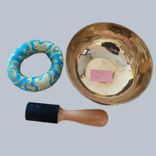 Handmade Singing Bowl (18 cm) image 0