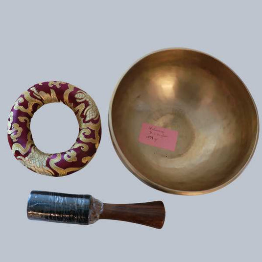 Handmade Singing Bowl (20.5 cm) image 0