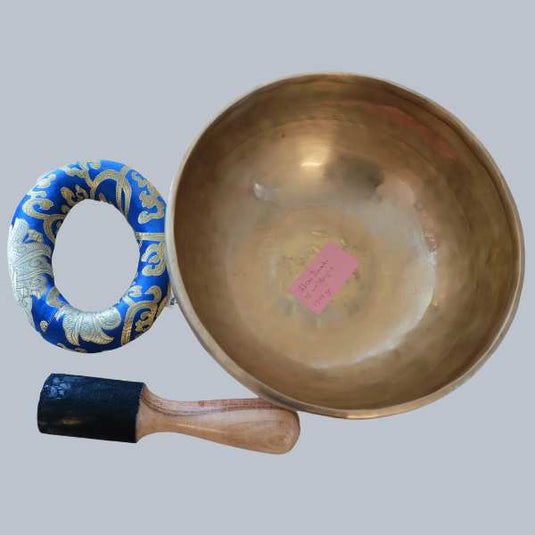 Handmade Singing Bowl (23 cm) image 0