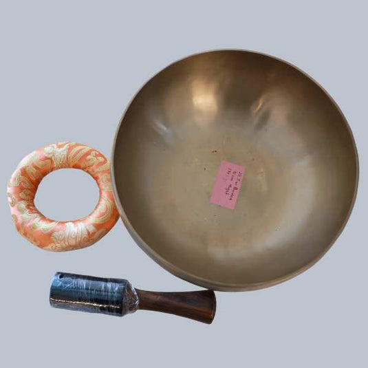 Handmade Singing Bowl (24.8 cm) image 0